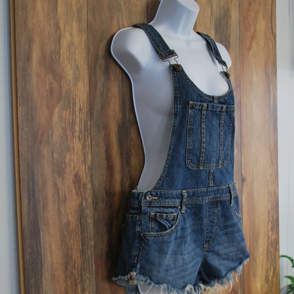Free People We the Free Women's Cut Off Bib Overall Jean Shorts 28